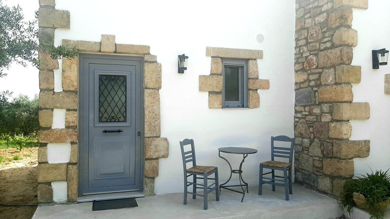 Koroni Stone House, Newly Built Studios By The Sea 외부 사진