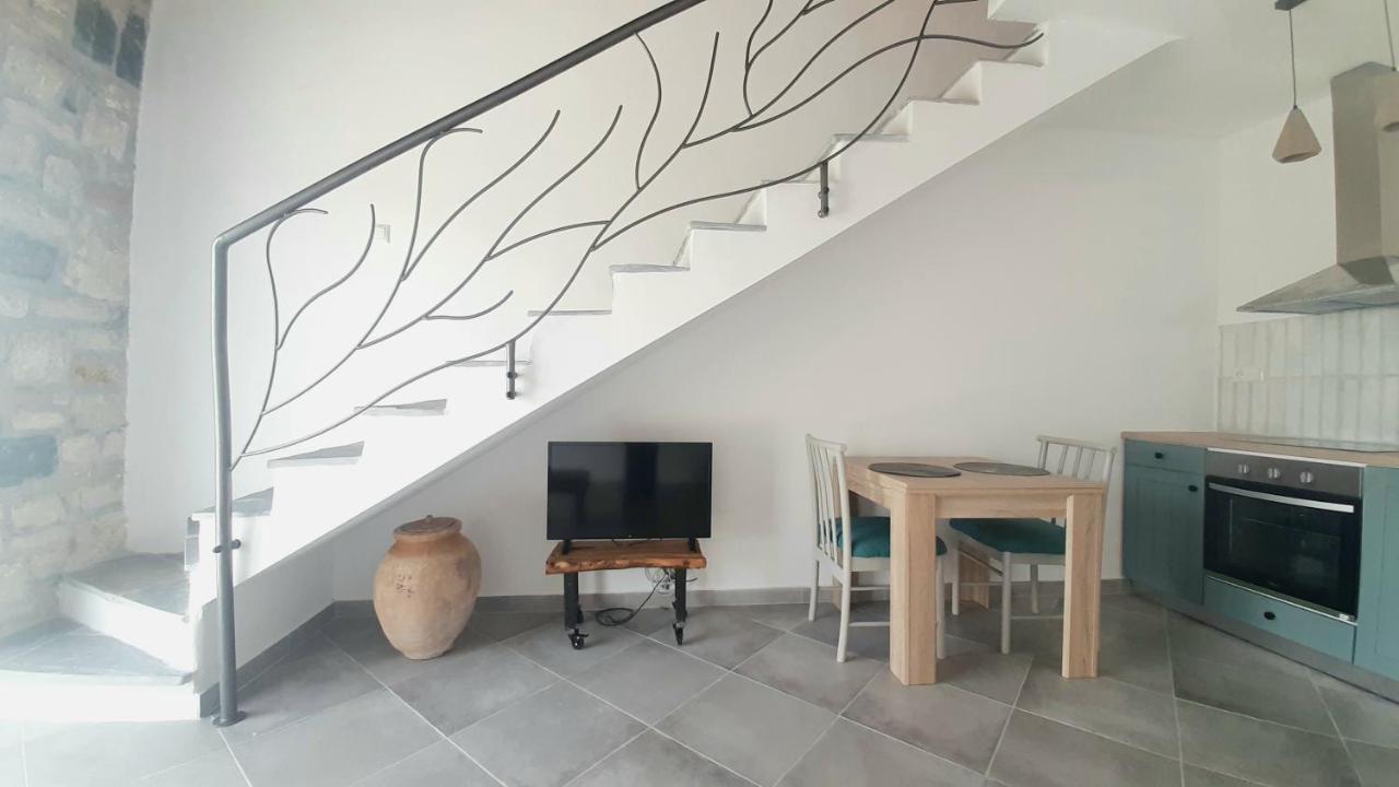 Koroni Stone House, Newly Built Studios By The Sea 외부 사진