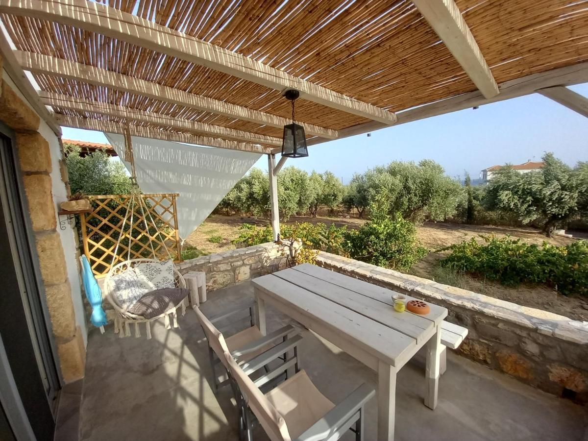 Koroni Stone House, Newly Built Studios By The Sea 외부 사진
